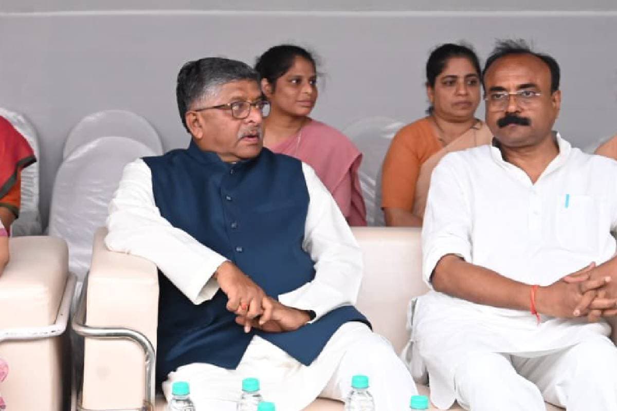 'कभी गुस्से में फाइल मत साइन करना', किसने रविशंकर प्रसाद को दी ये सलाह