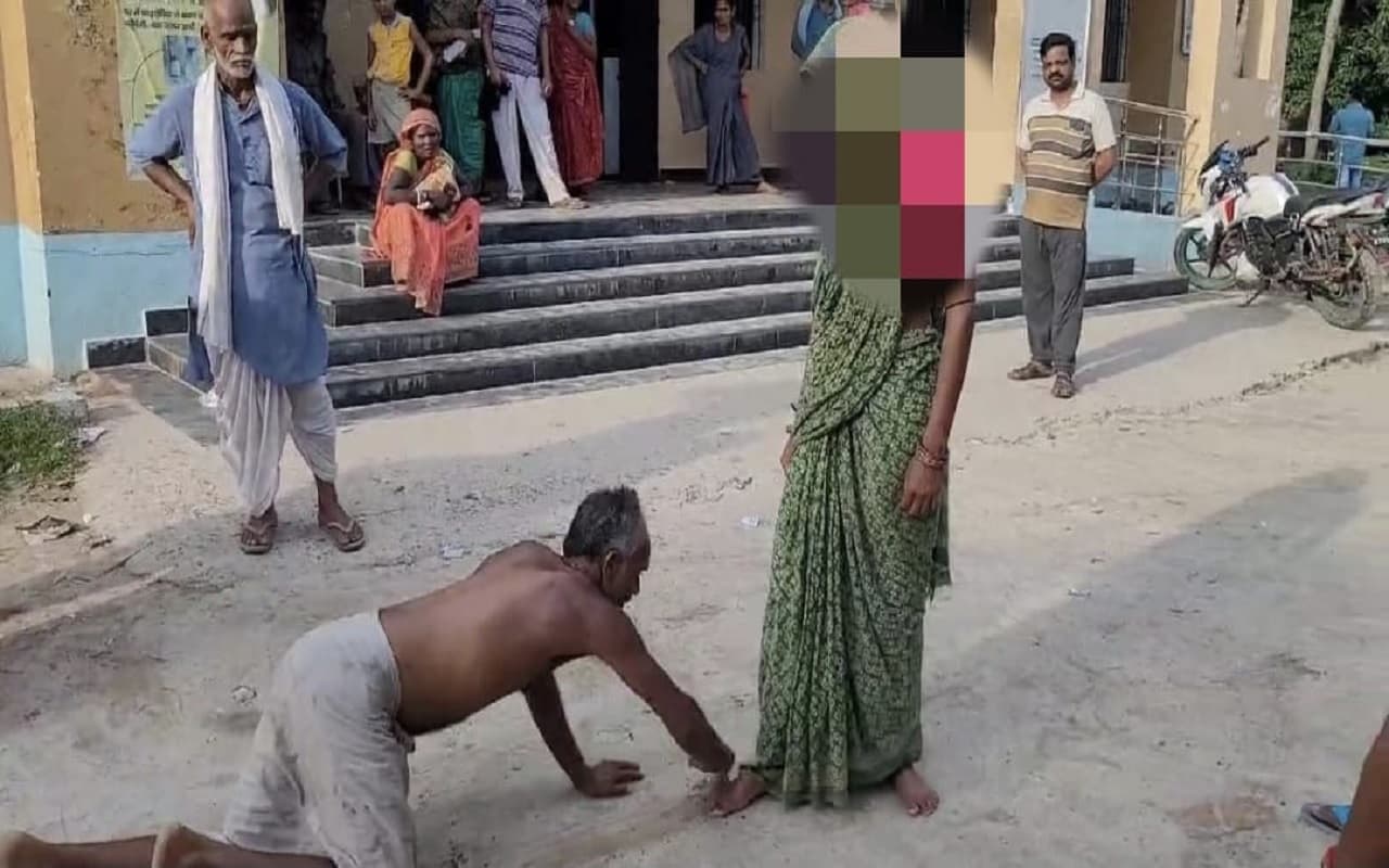 बिहार के अस्पतालों में तांत्रिकों की हो रही एंट्री, भूत भगाने से लेकर सर्पदंश के इलाज के नाम पर कर रहा प्रयोग