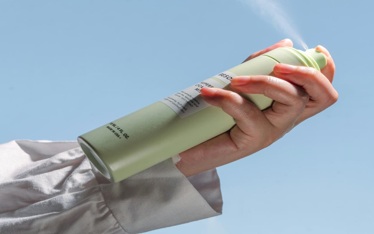 LifeStyle Tips: डिओडोरेंट लगाते समय कहीं आप भी तो नहीं कर रहे ये गलतियां?