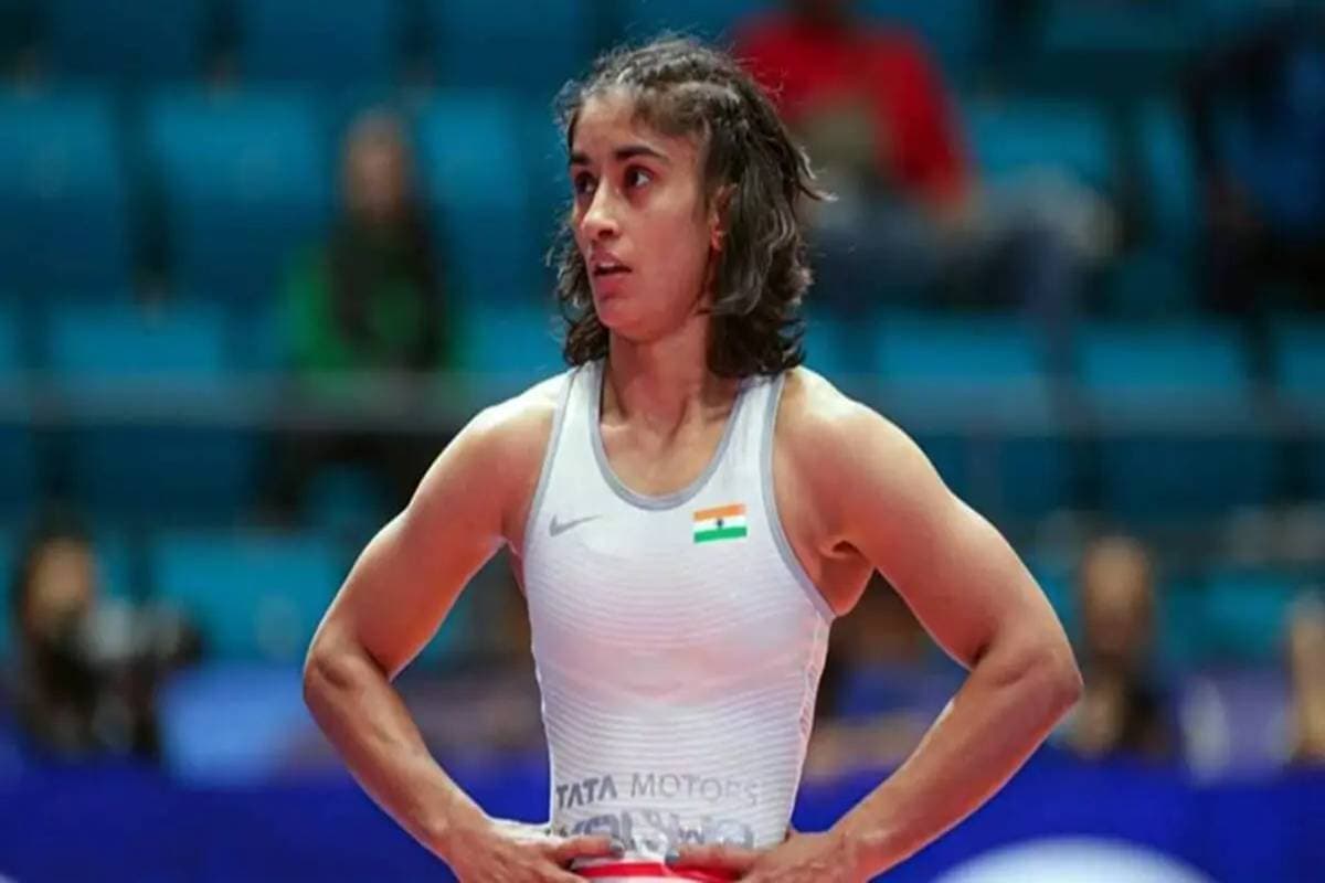 Paris Olympics 2024: फाइनल से पहले विनेश फोगाट अयोग्य घोषित, जानें क्या है वजह
