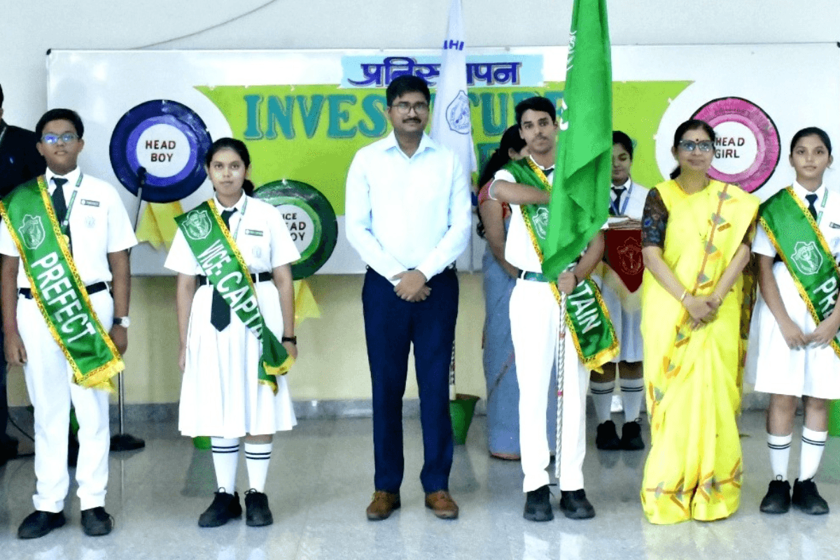 Jharkhand News : बोकारो में एसडीओ ने विद्यार्थियों को दिया मंत्र, लीडरशिप में मूल्यों व कर्तव्यों पर दें विशेष ध्यान