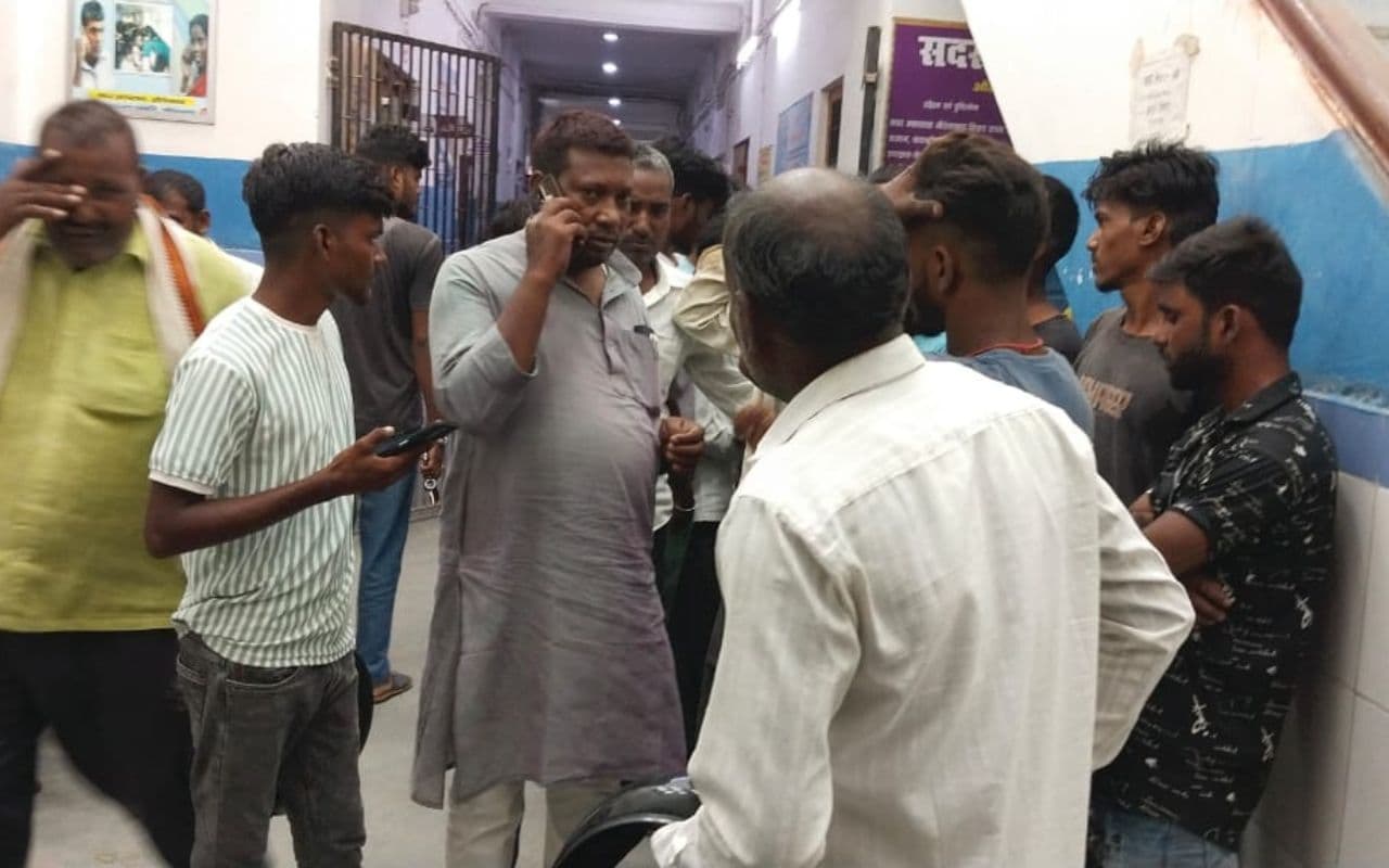 Bihar News: औरंगाबाद में सड़क हादसा में युवक की गयी जान, 5 महीना पहले हुयी थी शादी