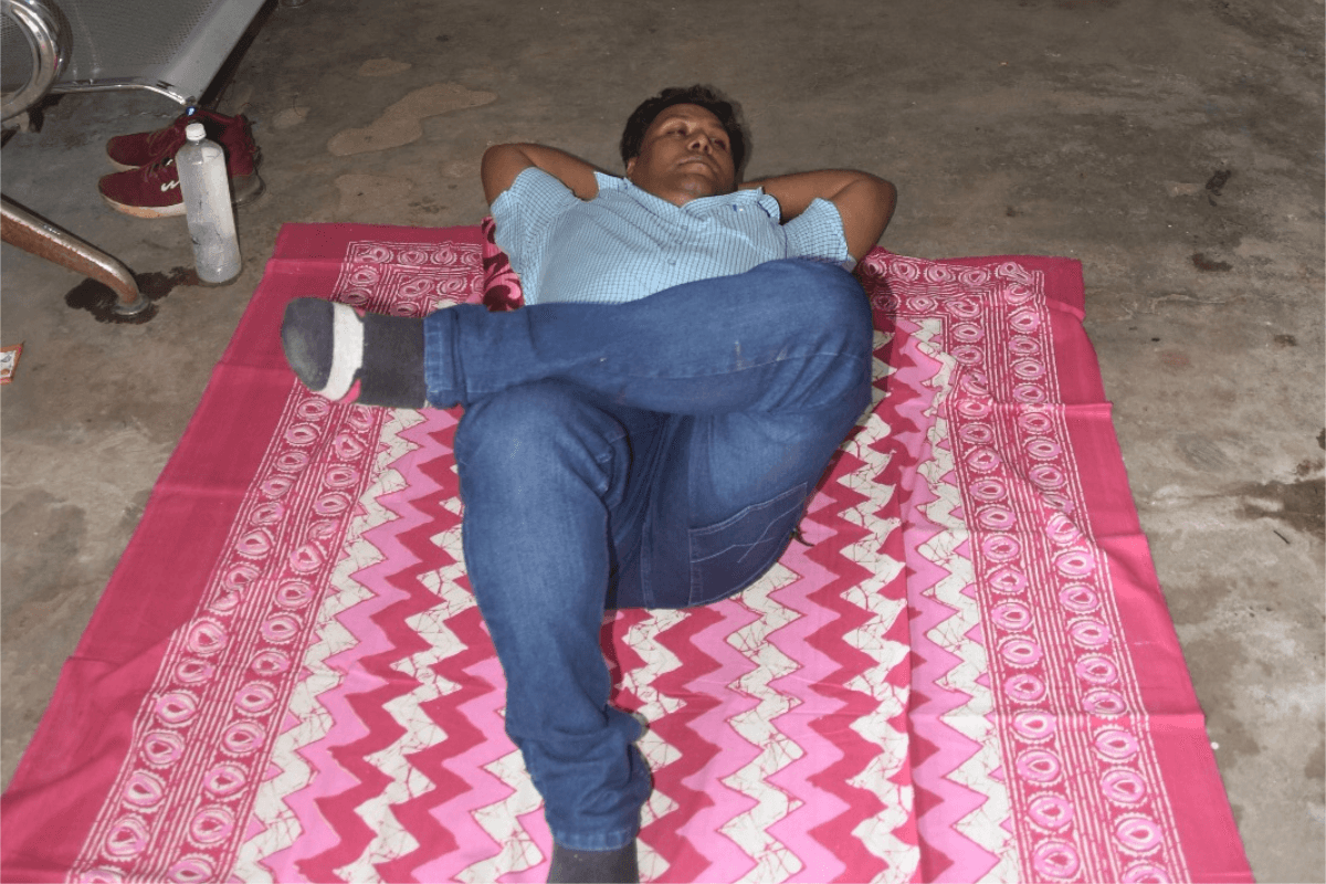 Dhanbad News: धनबाद में हुआ हाई वोल्टेज ड्रामा, इंजीनियर ने अपने ही विभाग के इंजीनियर के खिलाफ खोला मोर्चा