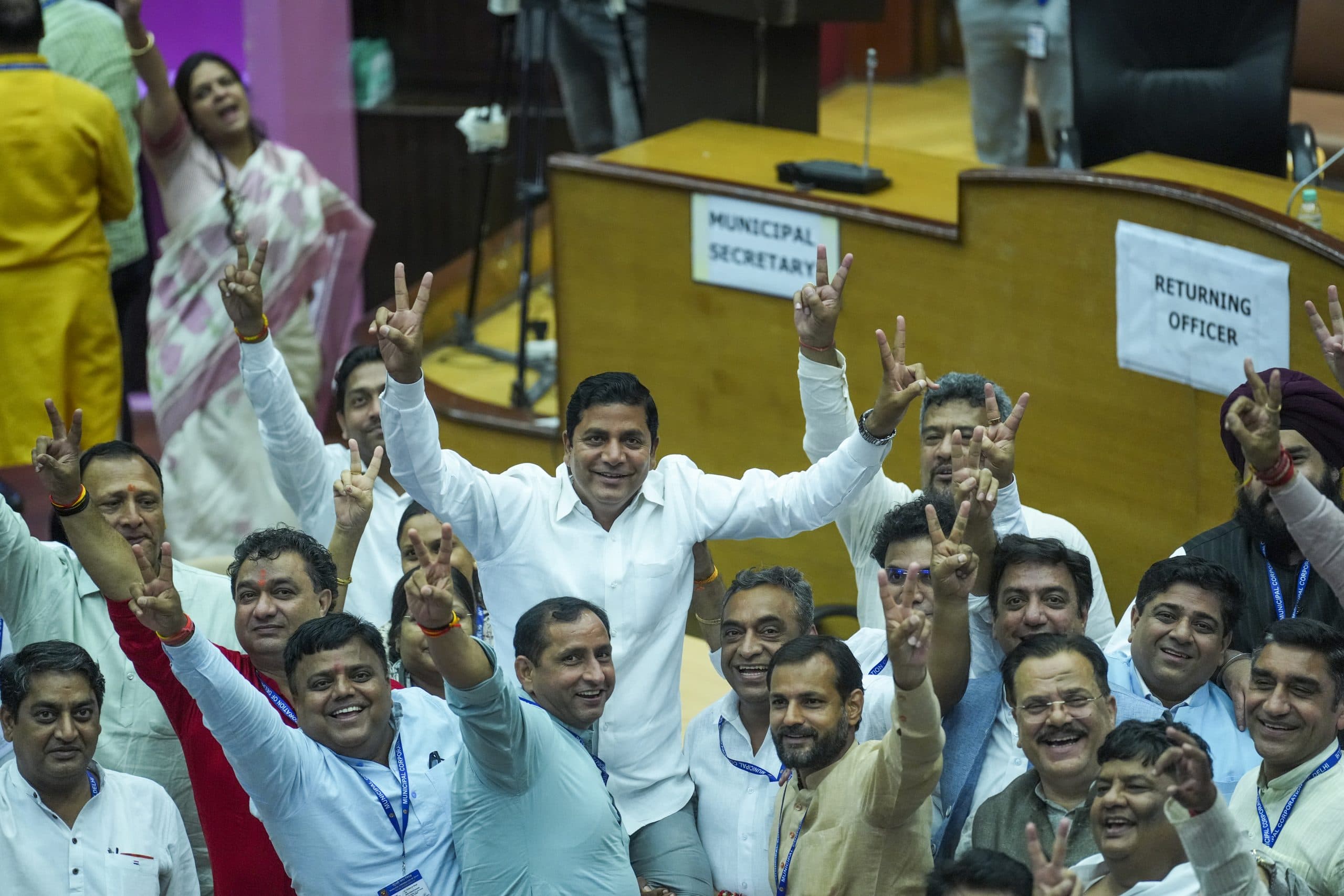 बीजेपी ने जीता MCD स्टैंडिंग कमेटी मेंबर का चुनाव, केजरावाल का आरोप- BJP ने चुरा लिया जनादेश