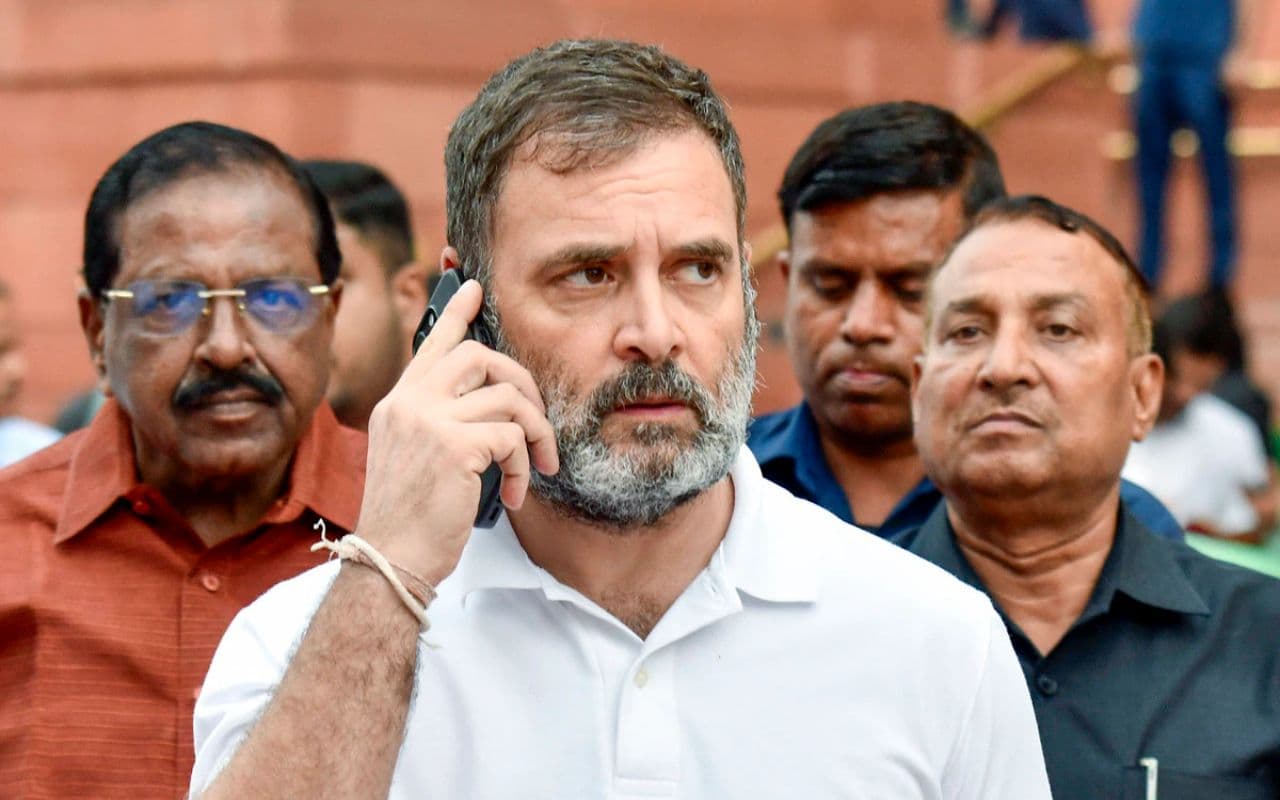 राहुल गांधी के इशारे पर तिरुपति बालाजी के प्रसाद में मिलाया गया चर्बी! BJP प्रवक्ता के आरोप से मची सनसनी