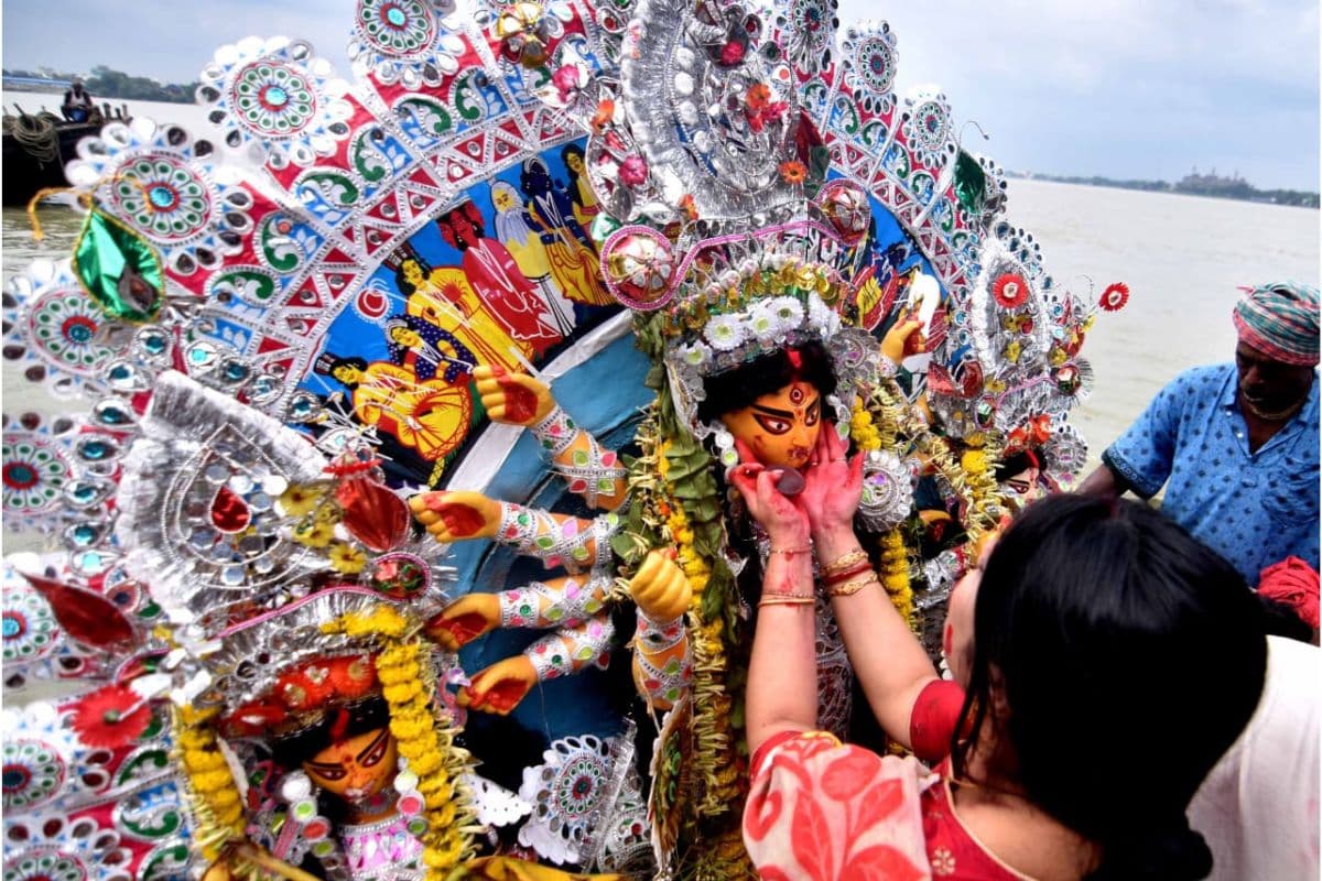 Durga puja 2024 : कोलकाता के दुर्गा पूजा पंडाल में दिखेगी अमेरिका-तालिबान युद्ध की झलक