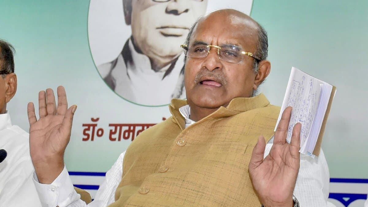 जदयू के राष्ट्रीय प्रवक्ता पद से हटे केसी त्यागी, नीतीश कुमार ने राजीव रंजन प्रसाद को थमायी जिम्मेवारी