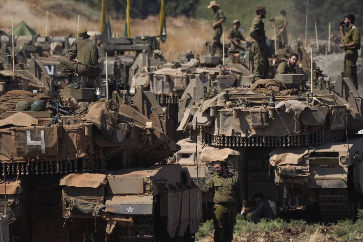 Israel Hezbollah War : इजराइली हमले में मारा गया हिज्बुल्लाह चीफ? कुछ तो बड़ा हुआ, अमेरिका की यात्रा बीच में छोड़ लौटे नेतन्याहू