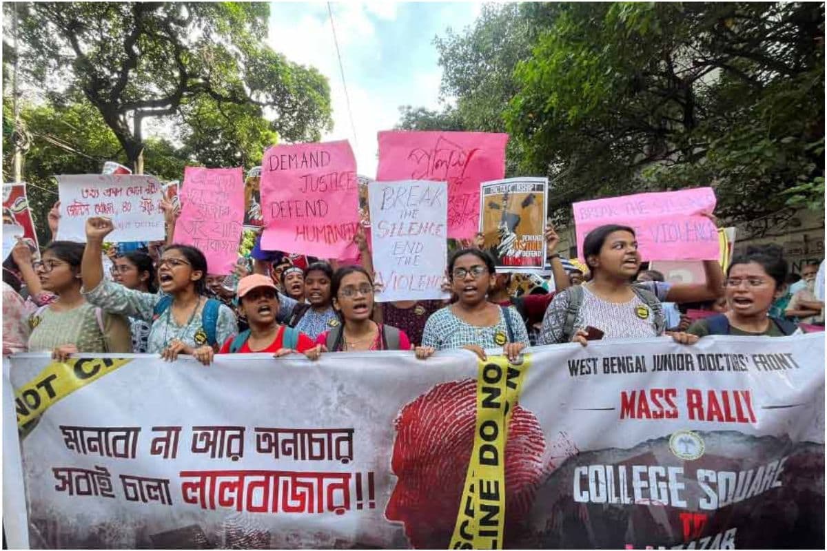 Kolkata Doctor Murder Case : जूनियर डाॅक्टरों की मांग, सीपी दें इस्तीफा वरना जारी रहेगा लालाबाजार अभियान