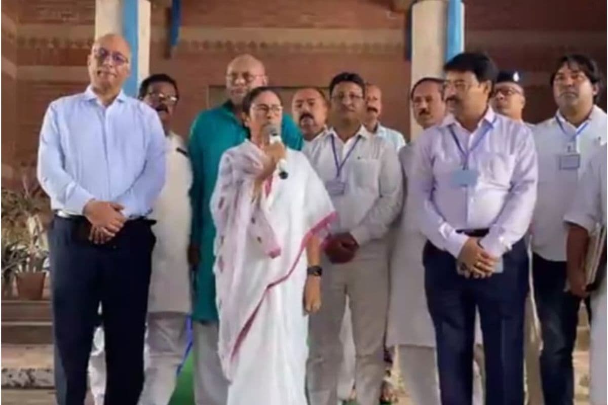 Bengal Flood : ममता बनर्जी की बड़ी घोषणा, बाढ़ में मारे गये लोगों के परिजनों काे मिलेंगे दो-दो लाख