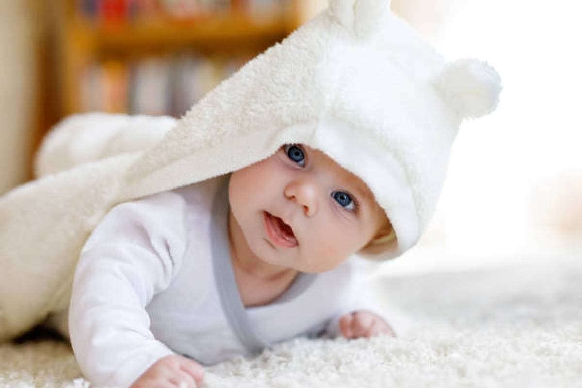 Baby Name: B अक्षर से शुरू होने वाले अनोखे नाम, बेहद जिद्दी होते हैं ये नाम वाले बच्चे
