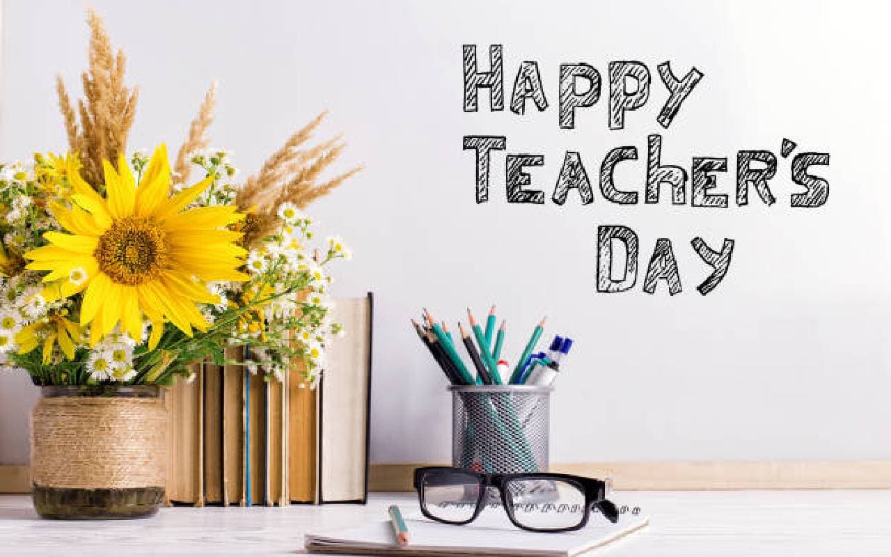 Happy Teachers Day 2024 Wishes Quotes in Hindi: गुरू गोविंद दोऊ खड़े… यहां से भेजें टीचर्स डे की शुभकामनाएं संदेश