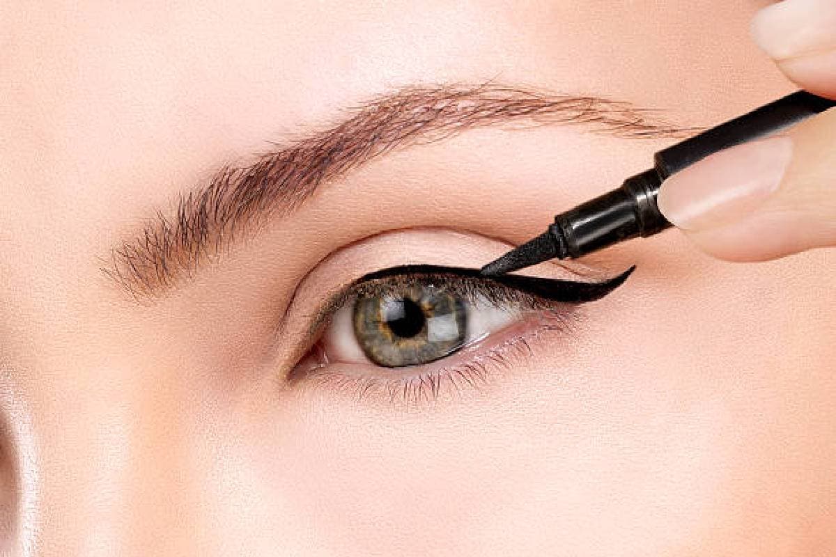Eyeliner Tips Eyeliner Tips