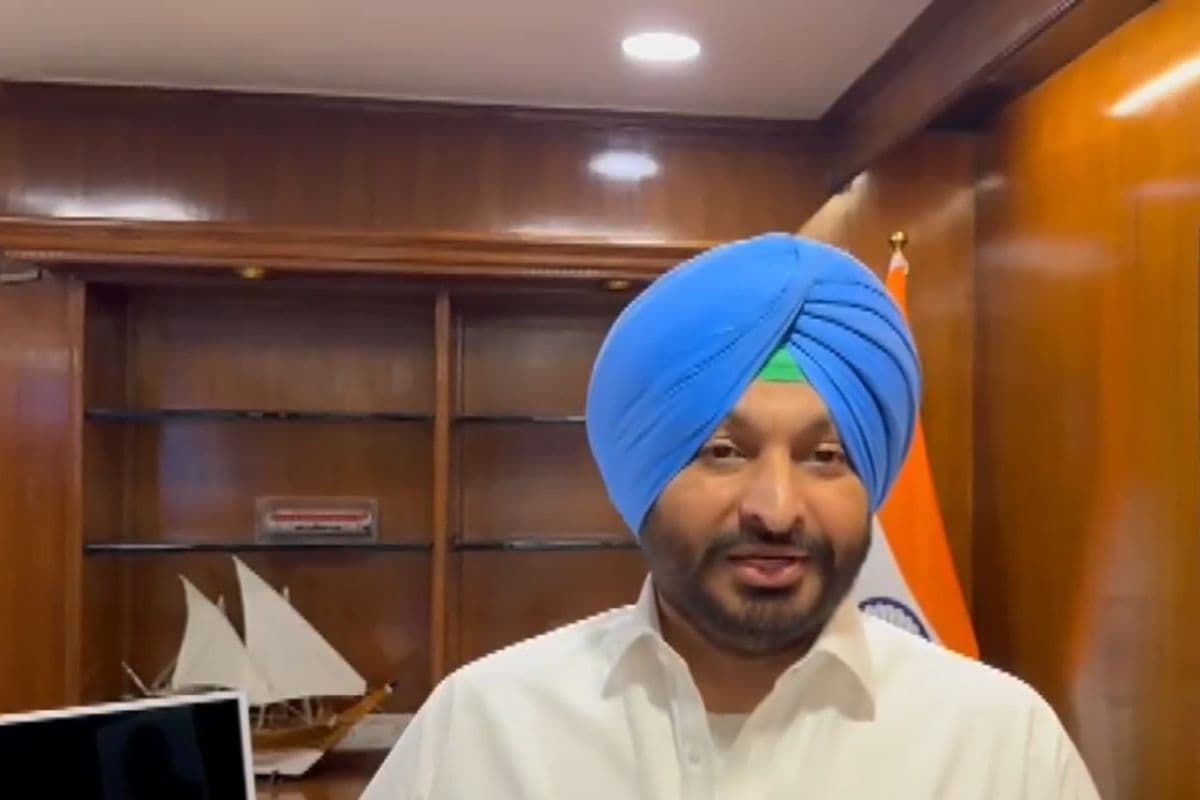 Ravneet Singh Bittu: केंद्रीय मंत्री रवनीत बिट्टू के खिलाफ FIR दर्ज, राहुल गांधी के खिलाफ की थी विवादित टिप्पणी