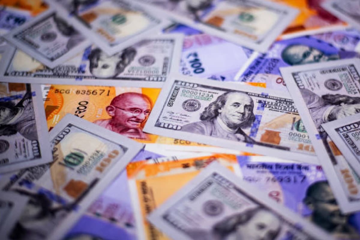 डॉलर पर निर्भरता कम करने का प्रयास