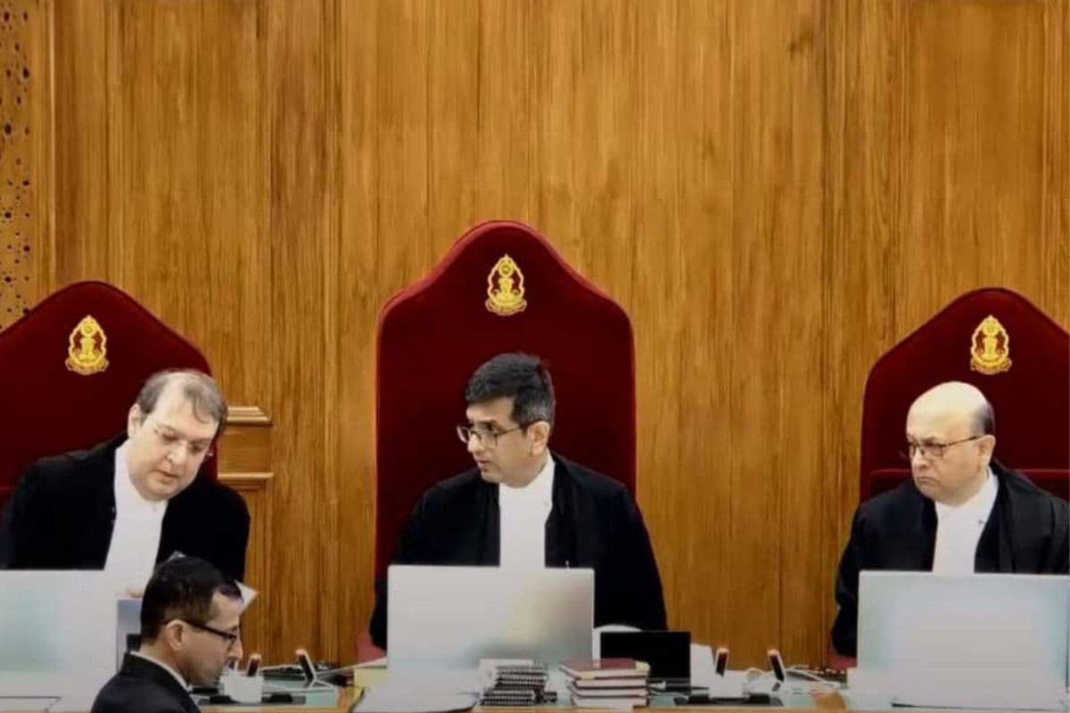 Dhanbad IIT में दलित युवक ए़़डमिशन के लिए नहीं दे पाया 17,500 रुपए, गंवाई सीट, चीफ जस्टिस ने की सुनवाई