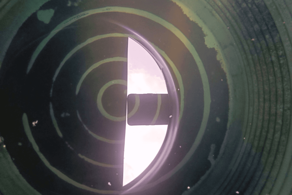 Dhanbad News: इलाज के लिए मरीज पहुंच रहे निर्मल महतो मेडिकल कॉलेज, गंदा पानी पीने को हैं विवश