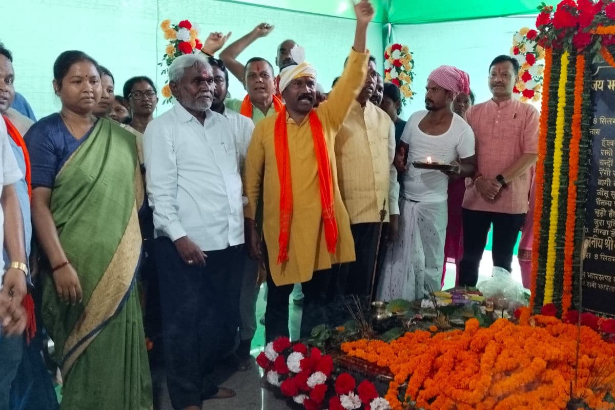 Jharkhand Politics: Champai Soren ने लगाया बड़ा आरोप, कहा-संताल में आदिवासियों को खत्म करने की साजिश