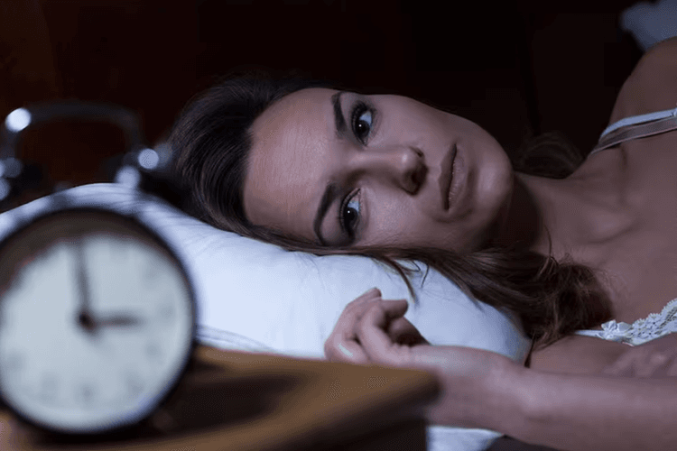 Night Routine: बेहतर नींद के लिए सोने से पहले की आदतें