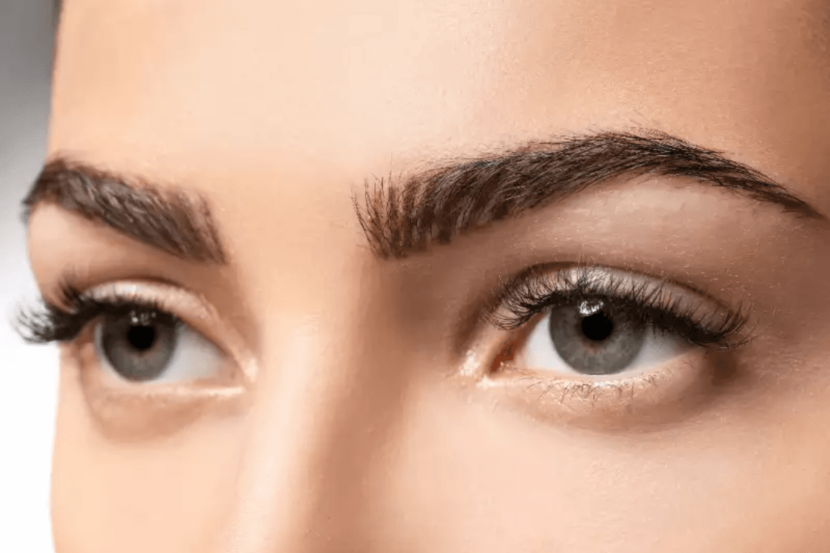 Personality Traits: आइब्रो के आकार से जानें आपकी पर्सनालिटी
