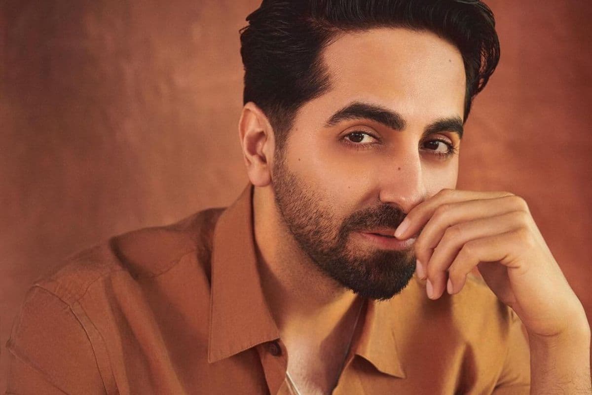 Ayushmann Khurrana Birthday: शादियों-पार्टियों में गाने से लेकर स्टारडम पाने तक, एक्टर के इंस्पायरिंग करियर के बारे में सब जानें Ayushmann Khurrana Birthday: शादियों-पार्टियों में गाने से लेकर स्टारडम पाने तक, एक्टर के इंस्पायरिंग करियर के बारे में सब जानें