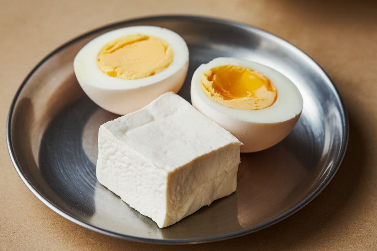 Paneer vs Egg: क्या आप जानते हैं पनीर या अंडा किसमें होता सबसे ज्‍यादा प्रोटीन?