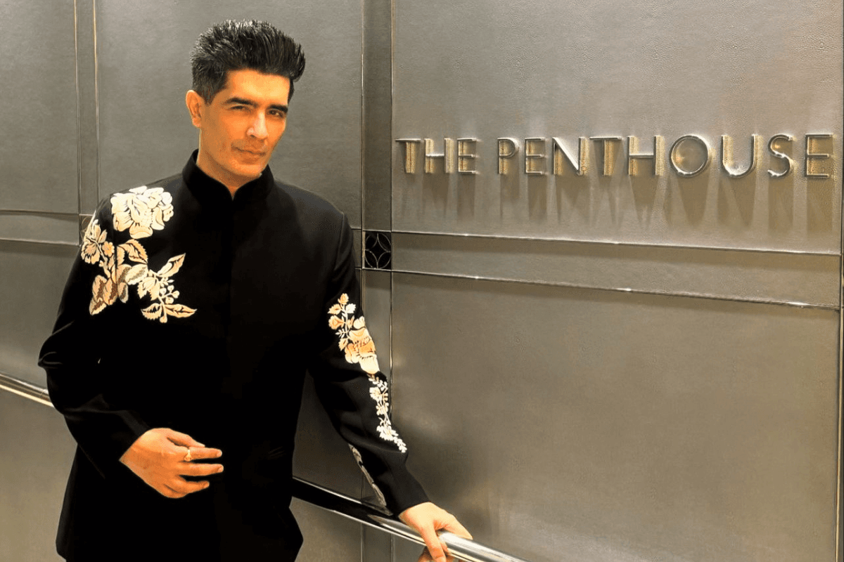 Fashion World: मनिष मल्होत्रा ने बनाया इतिहास पहले भारतीय डिजाइनर ने हररोड्स के स्पेशल पेंटहाउस में अपनी कलेक्शन पेश की