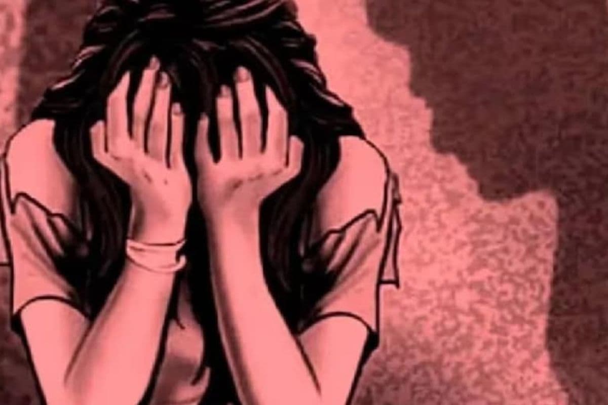 10 साल तक पत्नी का 50 से ज्यादा लोगों से करवाया दुष्कर्म, कोर्ट में पीड़िता ने सुनाई आप बीती