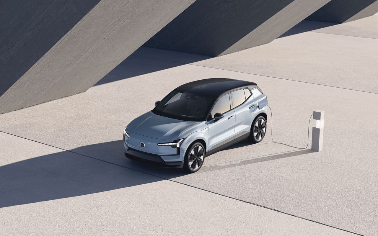 इलेक्ट्रिक कारों पर 15 लाख तक छूट, पंच और नेक्सन समेत इन EVs पर ऑफर्स की भरमार