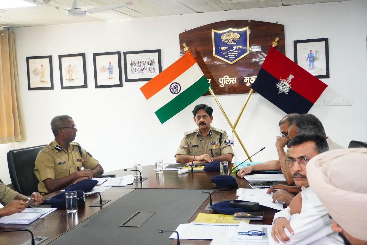 Bihar News: एक्शन में बिहार के डीजीपी आलोक राज, कहा- जिलों का दौरा कर कानून व्यवस्था का खुद करेंगे निरीक्षण