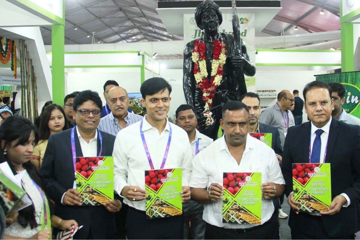 PHOTOS: बन्ना गुप्ता ने दिल्ली में किया झारखंड पवेलियन का उद्घाटन, स्वादिष्ट व्यंजनों ने लोगों को लुभाया