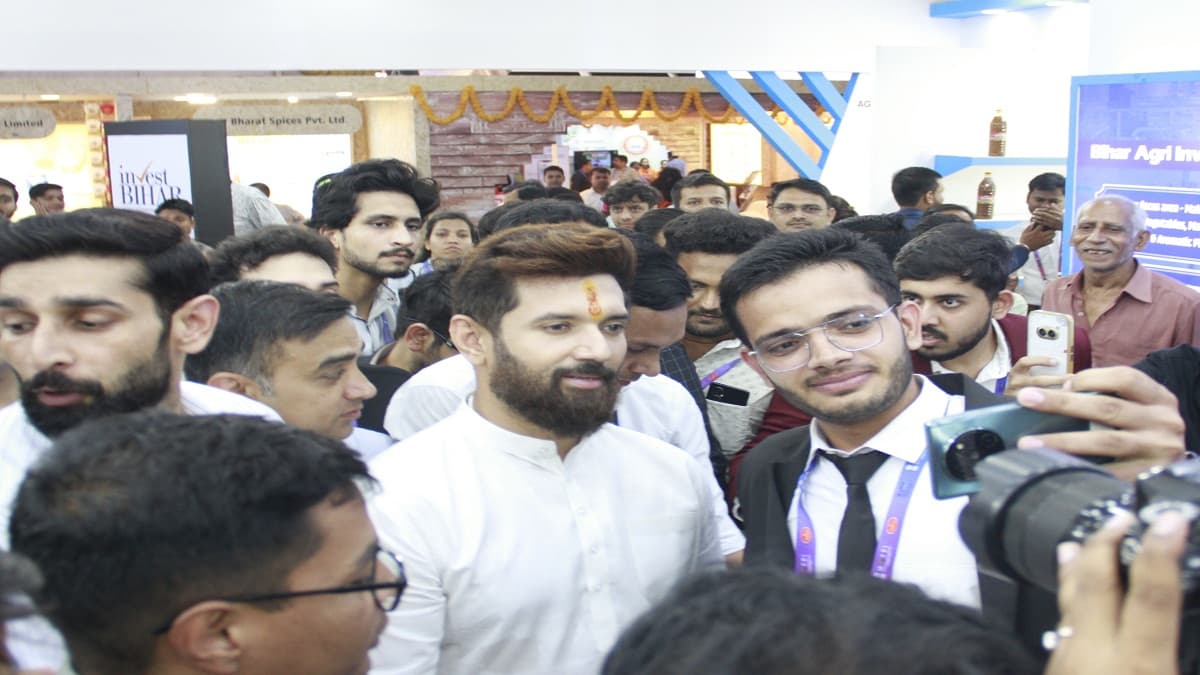 Chirag Paswan: рдЧреГрд╣ рдордВрддреНрд░рд╛рд▓рдп рдиреЗ рдмрдврд╝рд╛рдИ рдЪрд┐рд░рд╛рдЧ рдкрд╛рд╕рд╡рд╛рди рдХреА рд╕реБрд░рдХреНрд╖рд╛, рдЕрдм рдорд┐рд▓реЗрдЧрд╛ рдЗрд╕ рдХреИрдЯреЗрдЧрд░реА рдХрд╛ рдХрд╡рд░