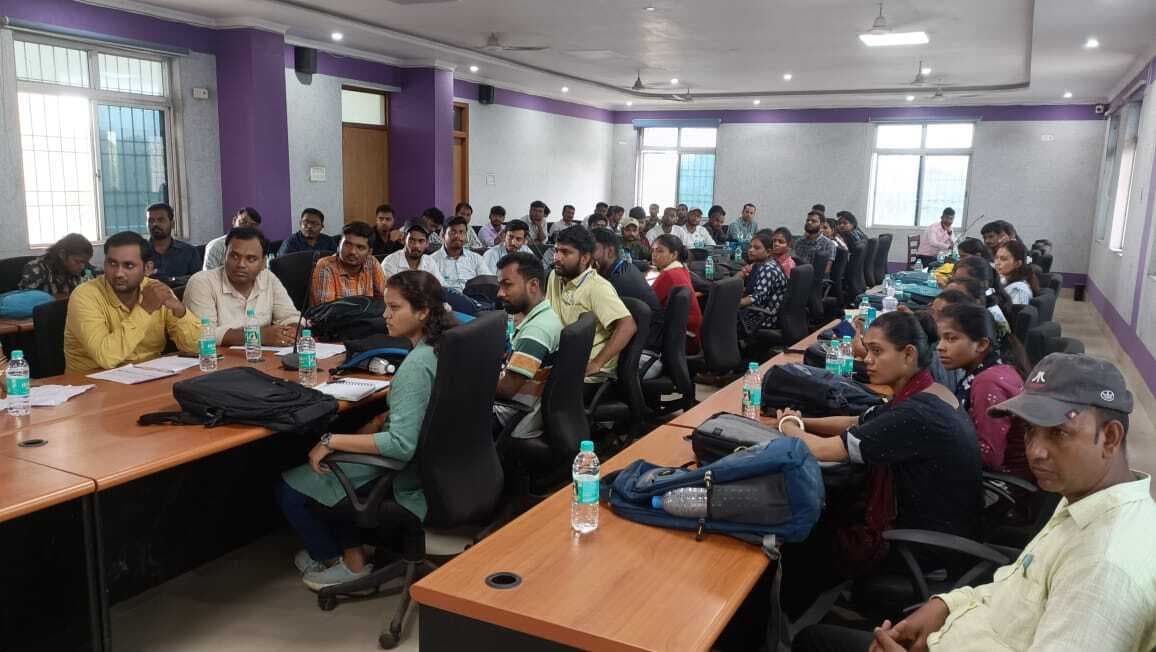 Samastipur News:Samastipur Collectorate: डीएम ने की निर्वाचन सूची के विशेष संक्षिप्त पुनरीक्षण की समीक्षा