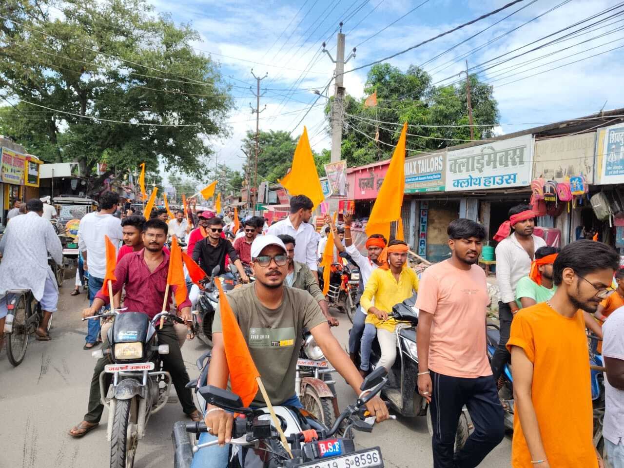 जो भारत को माता मानते हैं वे सभी हिंदूः अभिषेक