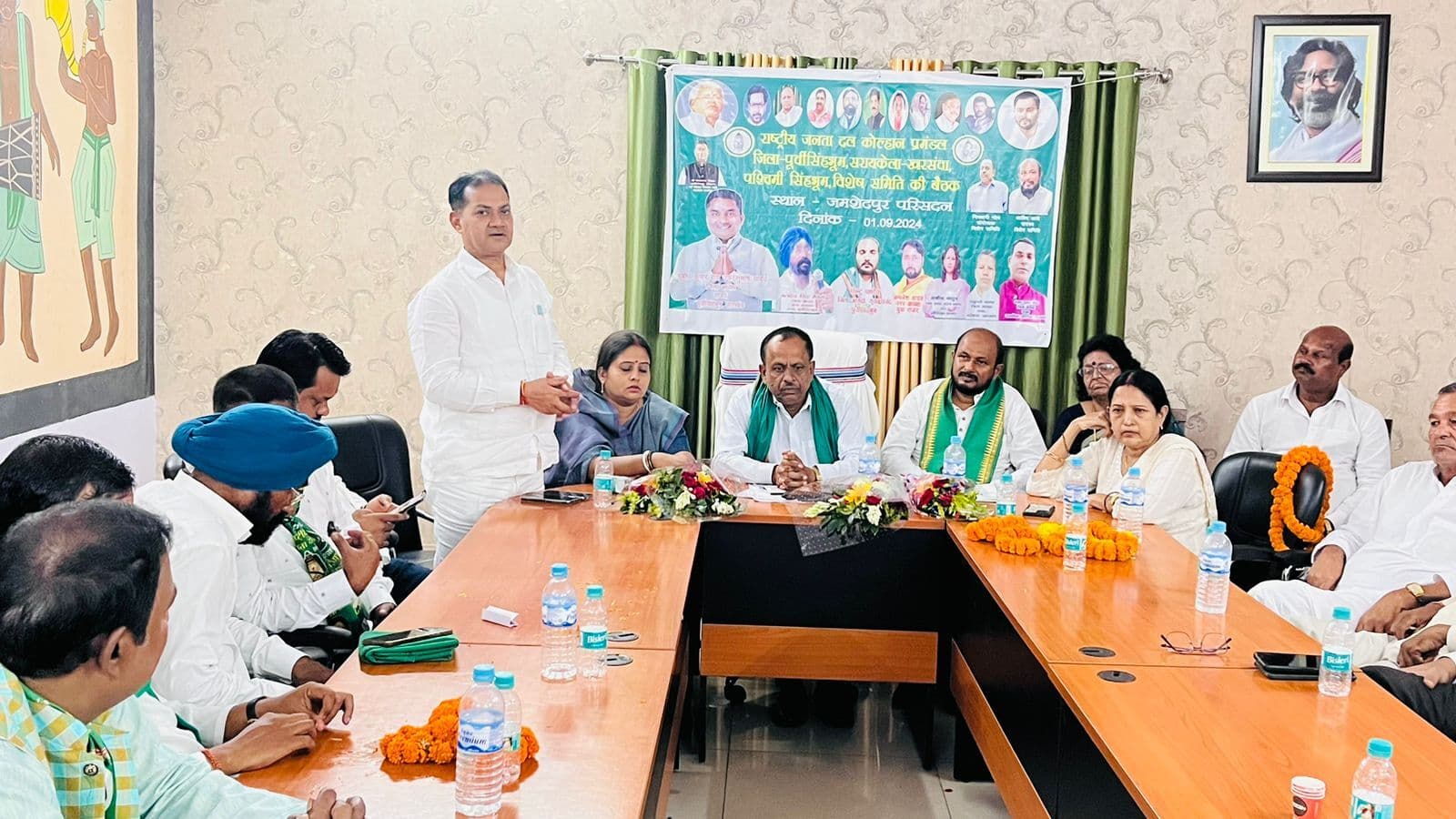 राजद नेताओं ने पूर्वी, पश्चिम विधानसभा सीट पर जतायी दावेदारी