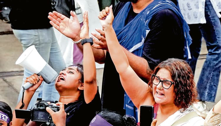 आमरा तिलोत्तमा के बैनर तले कोलकाता में निकला महाजुलूस