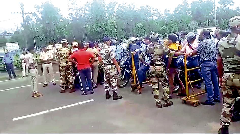 पुरानी आइडी लेकर पहुंचे डीएसपी कर्मियो को सीआइएसएफ ने रोका