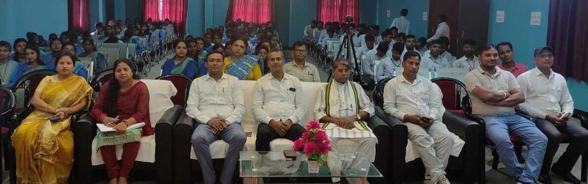 माहौल ऐसा बनाएं कि बच्चे निर्भिक होकर पूछे सवाल : डॉ वैभवी