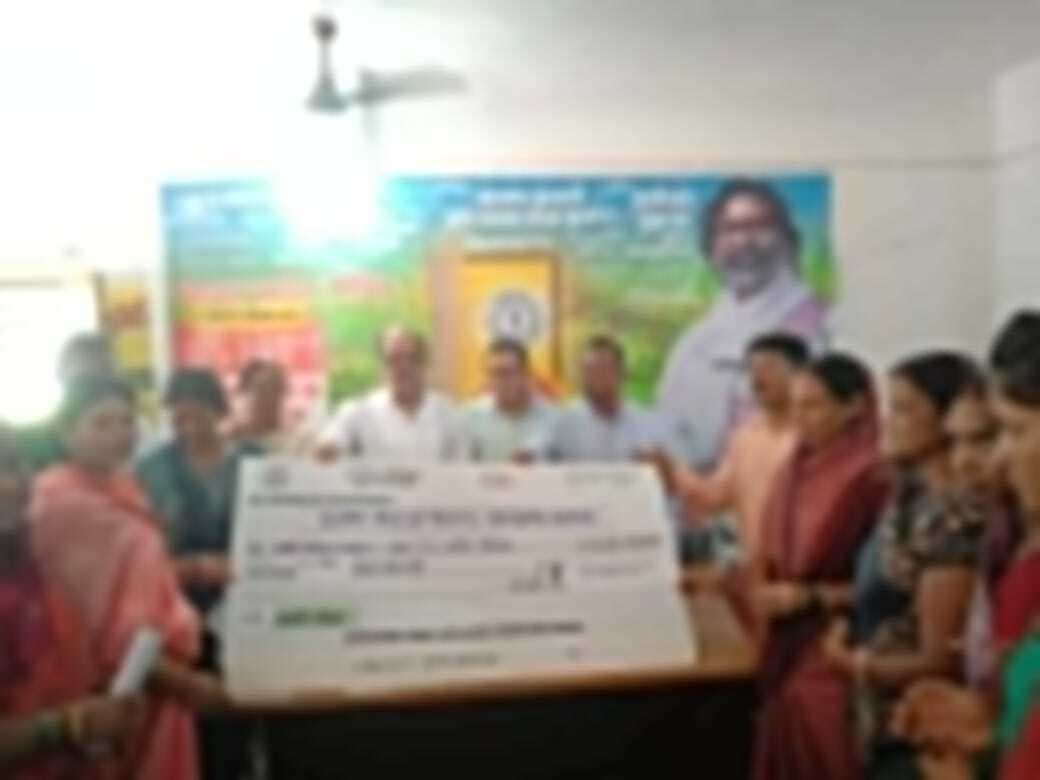 पुनाय में छह महिला समूहों को मिला 27 लाख रुपये का ऋण