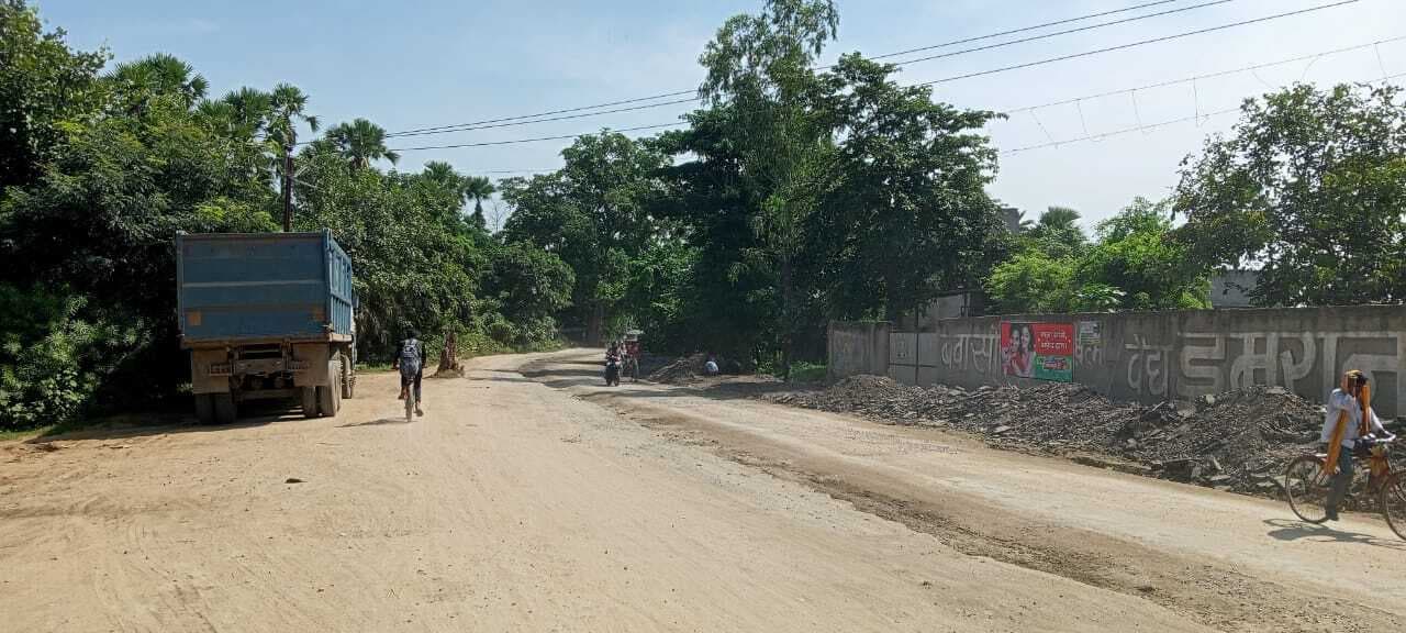 शंकरपुर में जर्जर सड़क की कठिनाई दूर करने के लिए होगी पीसीसी ढलाई