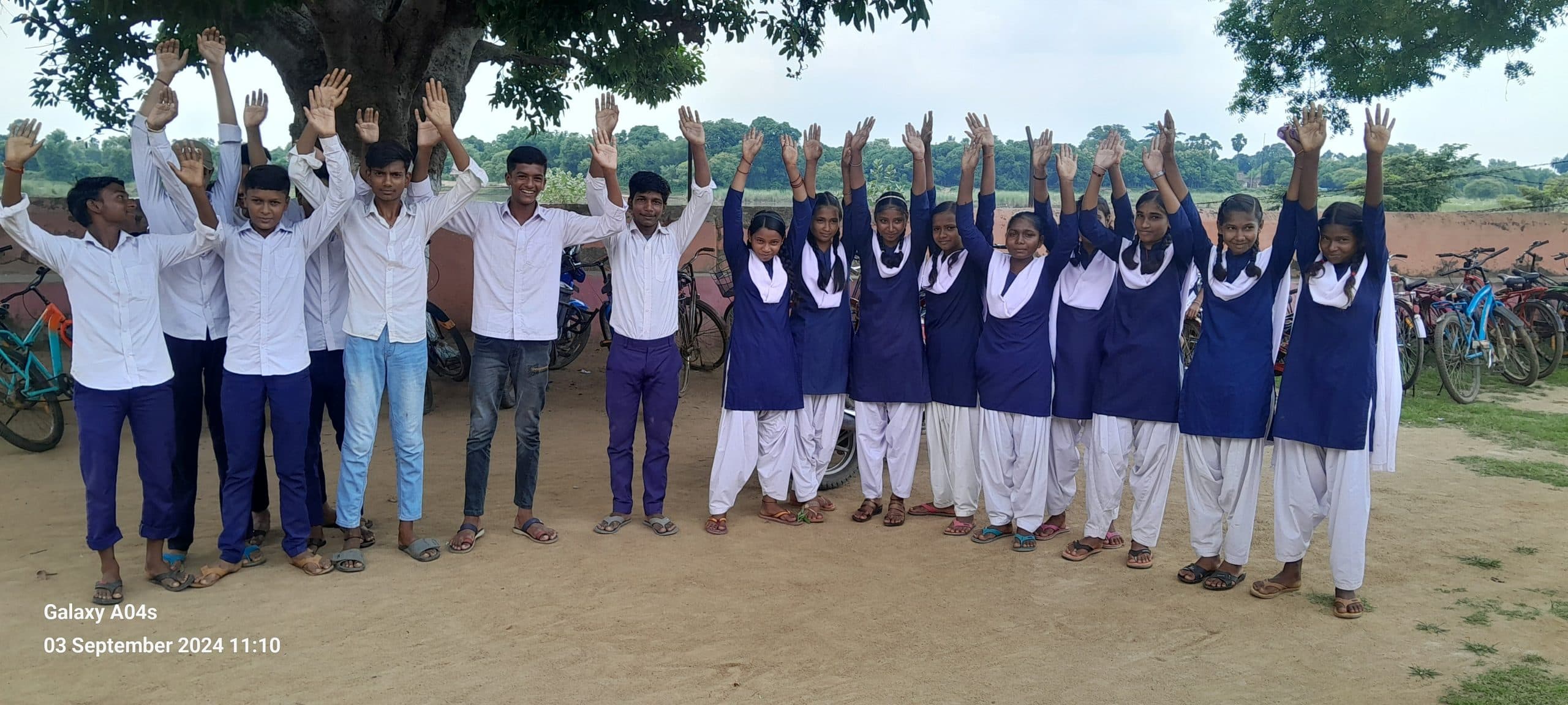 जिलास्तरीय खेल प्रतियोगिता में  शामिल नहीं होने पर बच्चों ने जताया आक्रोश