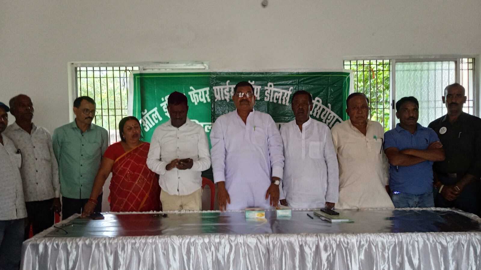 10 सितंबर से दुकानों में अनिश्चतकालीन ताला बंद करने का निर्णय