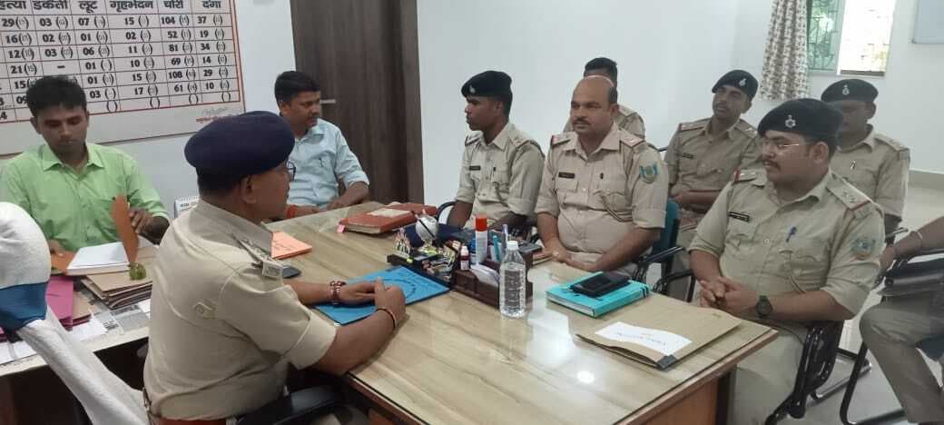 थानेदार बाहर से आने वाले नये लोगों पर रखें पैनी नजर : एसडीपीओ