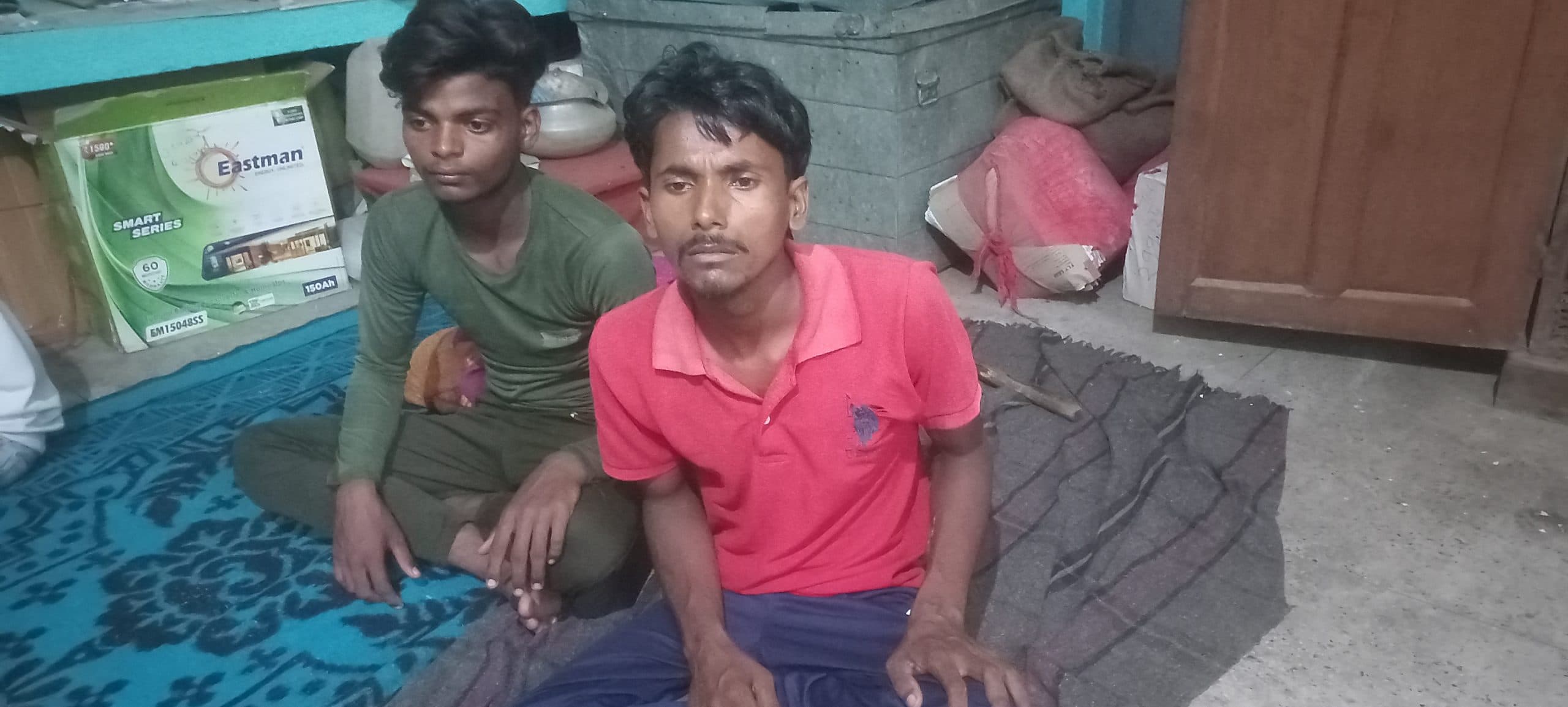 चांदन से चोरी की गयी ऑटो सहित दो चोर गिरफ्तार, एक स्कूटी भी जब्त