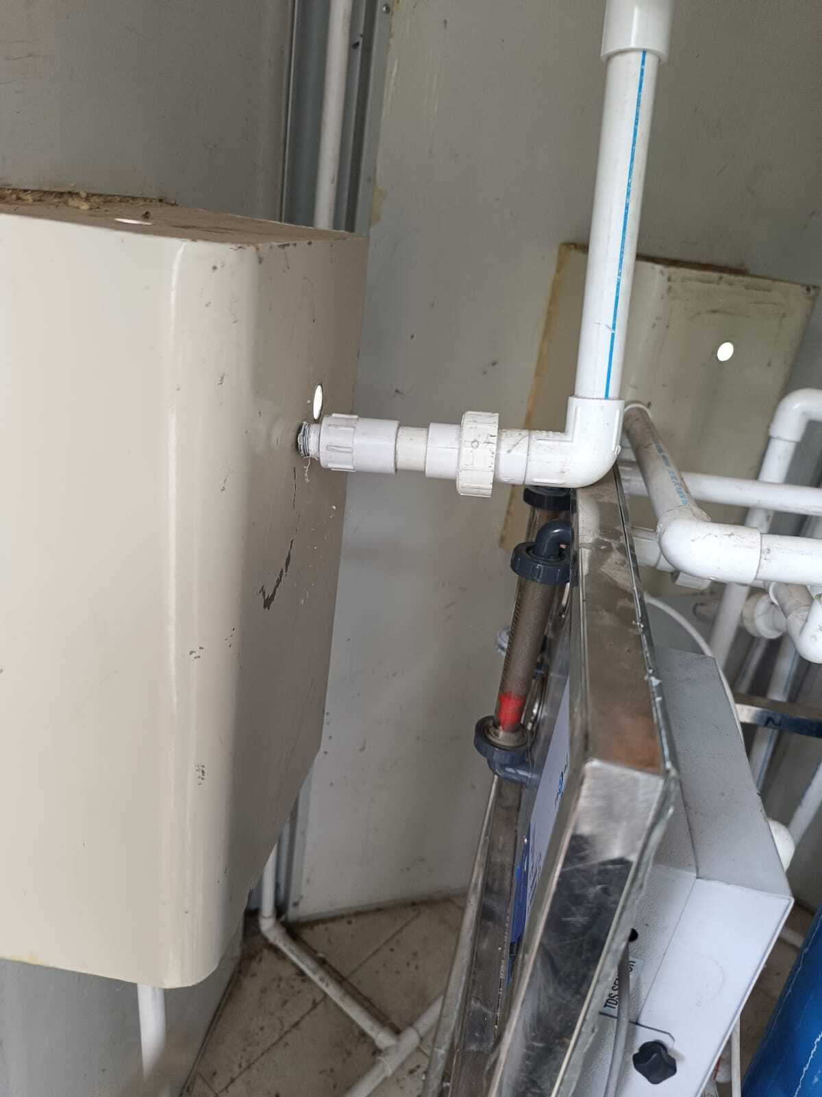 असामाजिक तत्वों ने तोड़ा दो वाटर एटीएम, शिकायत दर्ज