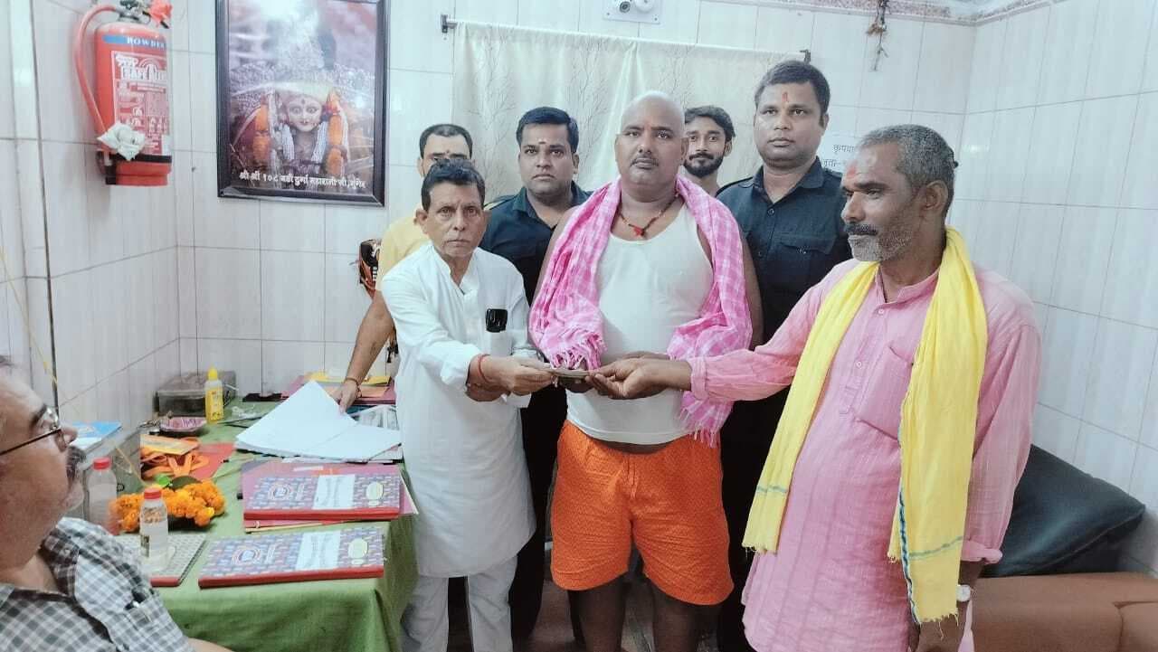 सूखो बाबा ने नेपाल के यात्री का 22,500 रुपये लौटाया