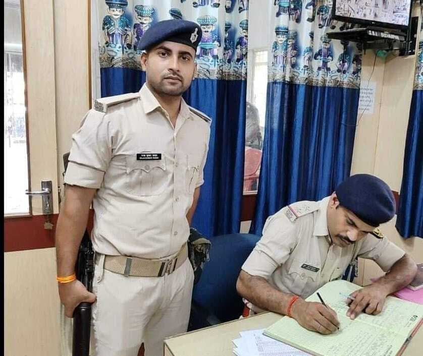 किशनगंज पुलिस ने बैंकों की सुरक्षा का लिया जायजा