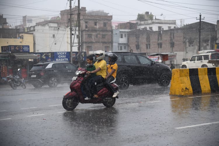 पटना में हुई 16.1 एमएम बारिश, गर्मी से मिली राहत
