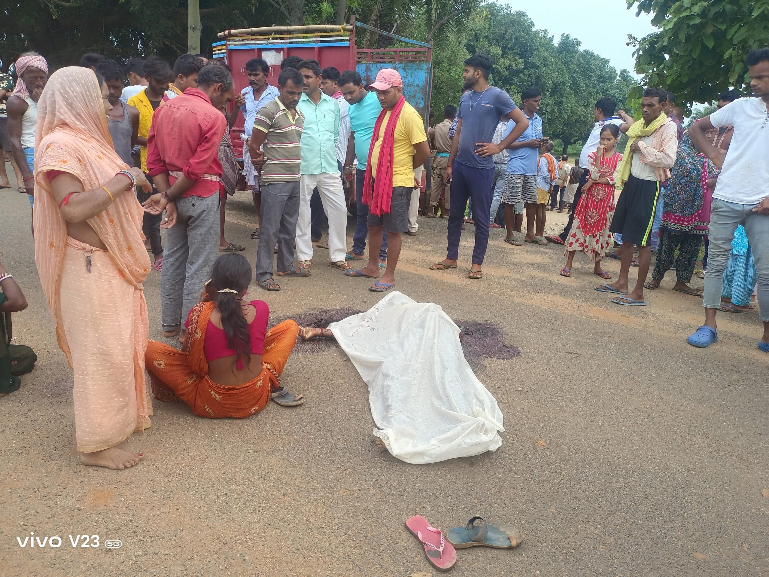 हटिया के पास मिला अज्ञात का शव, हत्या का आरोप
