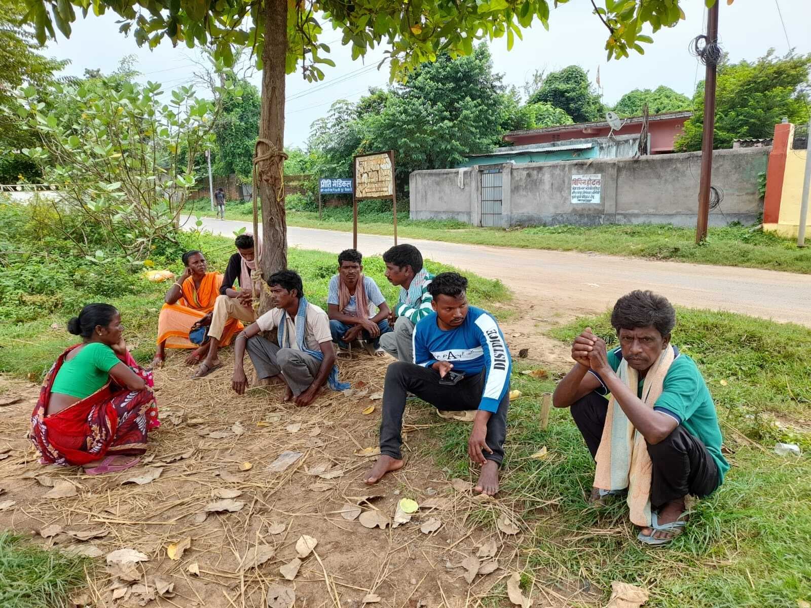 नेतुर पहाड़ी के पास ट्रेन से कटकर अधेड़ की मौत